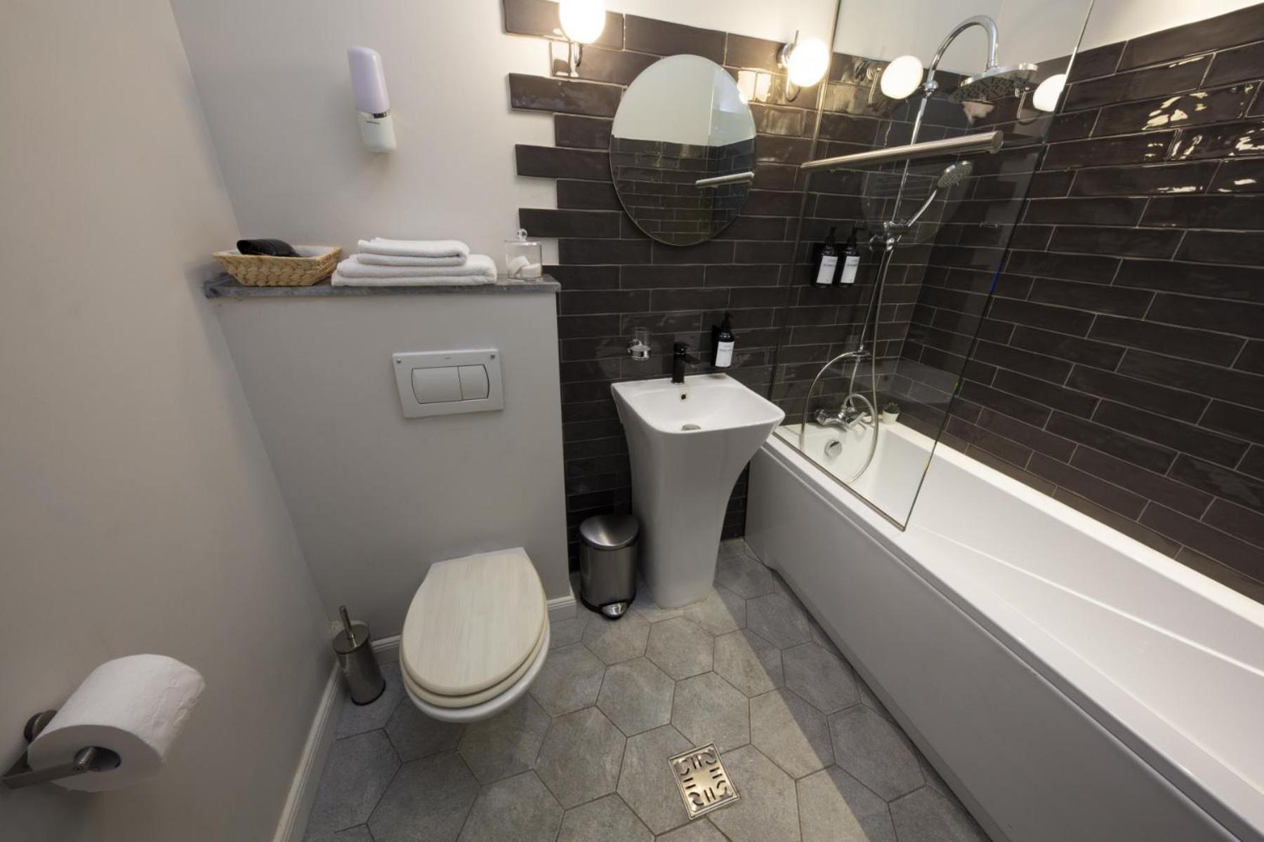 Athenaeum Spacious& Cozy 1Br Prime Location W Balcony Boekarest Buitenkant foto